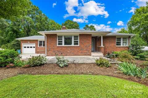 207 2nd Avenue NE, Catawba, NC 28609