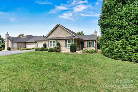 823 Wynnshire Drive unit: B, Hickory, NC 28601