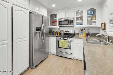 1340 E Hillcrest Drive, Thousand Oaks, CA 91362
