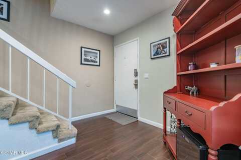 7231 Balboa Boulevard, Van Nuys, CA 91406