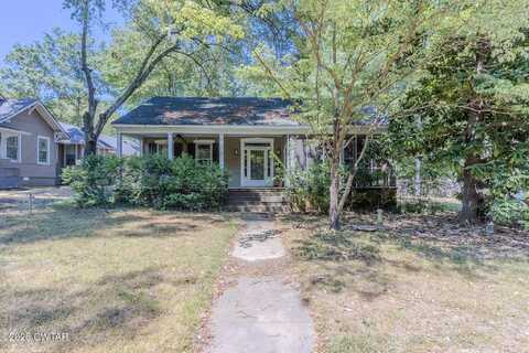 605 W College Street, Brownsville, TN 38012