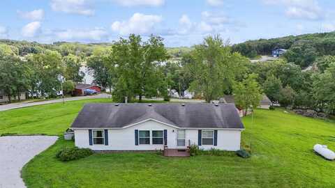 8136 Linden Street, Dexter, IA 50070