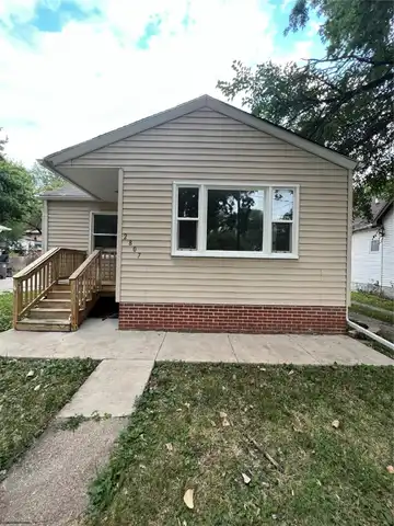 2807 1st Street, Des Moines, IA 50313
