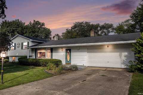54669 Brookside Drive, Elkhart, IN 46514