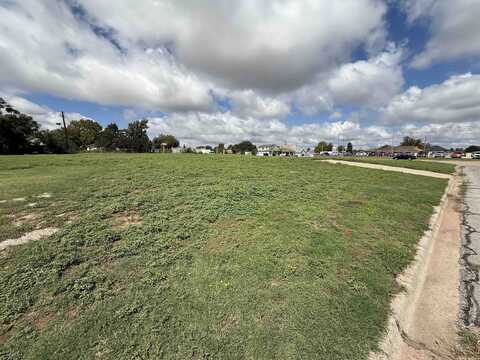 603 Oklahoma Ave, Woodward, OK 73801