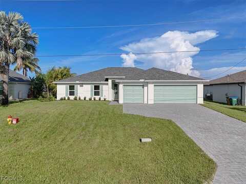 2933 SW 11th Place, Cape Coral, FL 33914