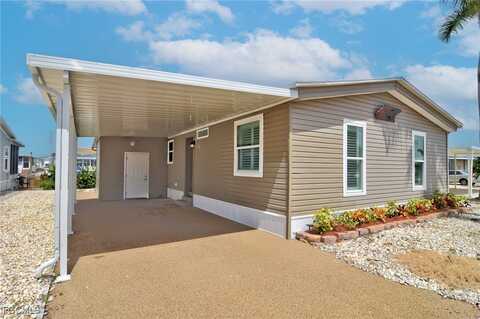 3103 Harpoon Lane, Saint James City, FL 33956