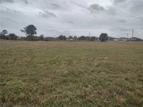 1207 NW 17th Avenue, Cape Coral, FL 33993