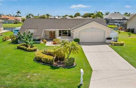 4909 SW 8th Court, Cape Coral, FL 33914