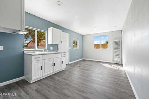 38559 E 4th Street, Palmdale, CA 93550