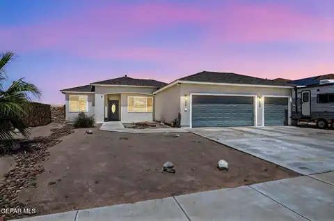 747 Gold Beach Drive, Canutillo, TX 79835