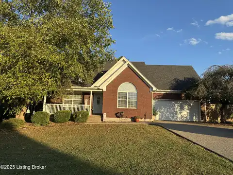 130 Misty Brooke Dr, Mount Washington, KY 40047
