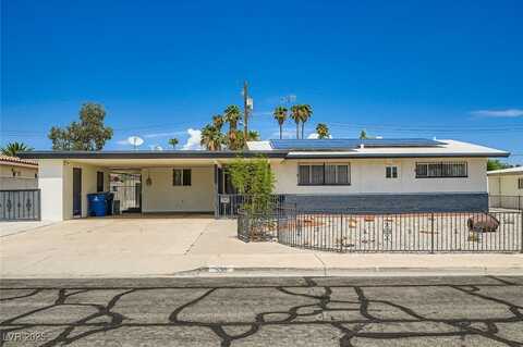 555 Canosa Avenue, Las Vegas, NV 89104