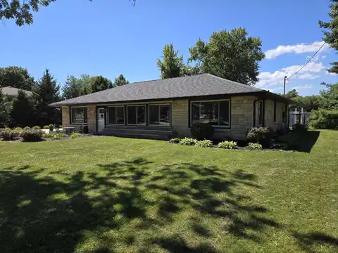 1730 S 11th Street, Chesterton, IN 46304