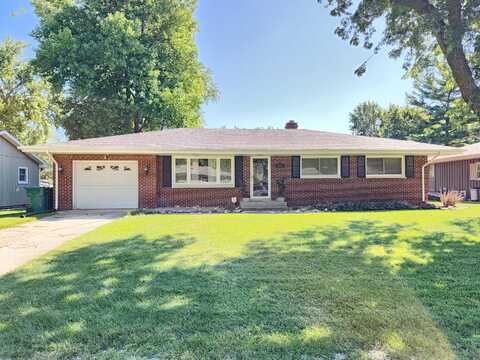5951 Hayes Place, Merrillville, IN 46410