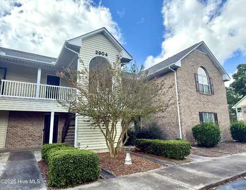 2904 Mulberry Lane, Greenville, NC 27858