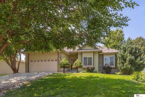 2706 N 155 Street, Omaha, NE 68116