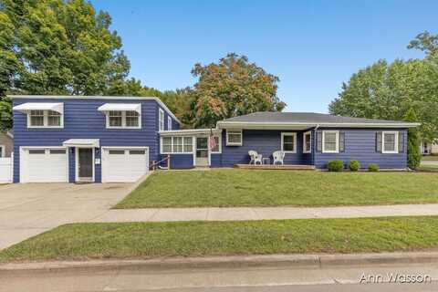 500 N Washington Street, Lowell, MI 49331