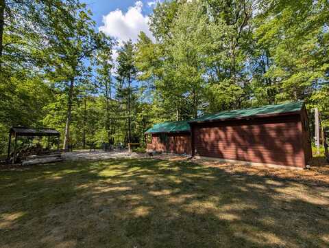 13171 KT Drive, Bitely, MI 49309