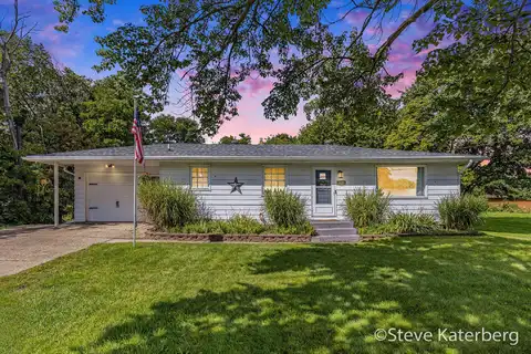 3225 Byron Center Avenue SW, Wyoming, MI 49519