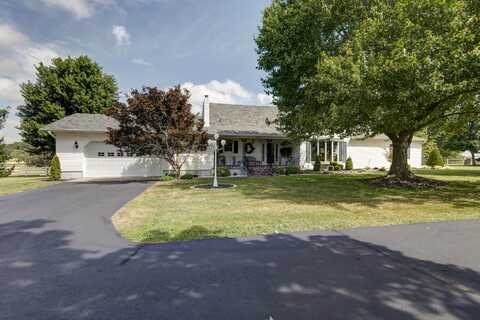 1568 Glossip Avenue, Highlandville, MO 65669