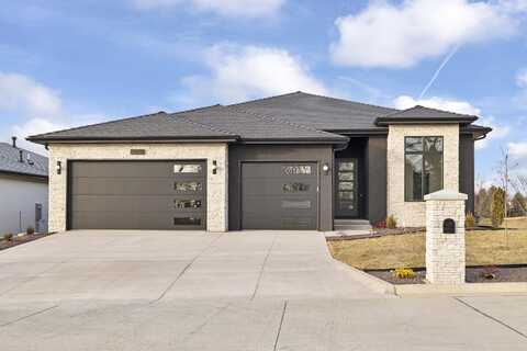 4141 E Vintage Point Drive, Rogersville, MO 65742