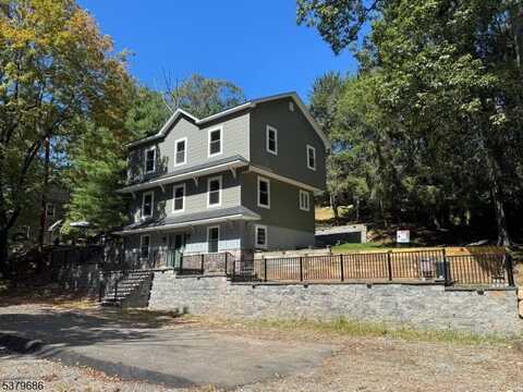 11 Maine St, Jefferson Twp., NJ 07849