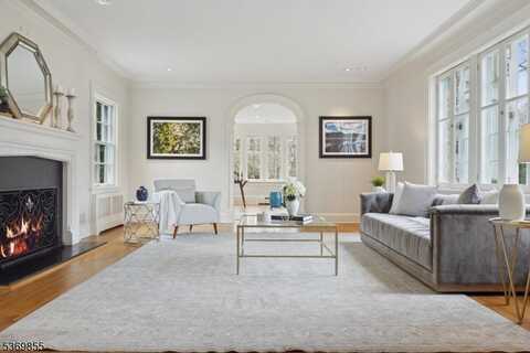 55 OXBOW LANE, Summit, NJ 07901