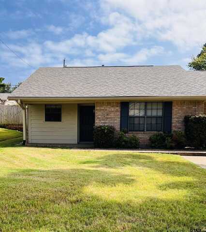 3419 Lexington Dr., Tyler, TX 75701