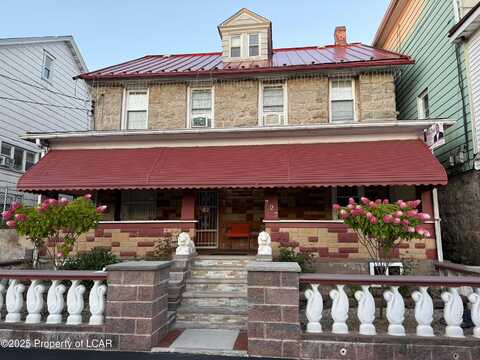 727 N Vine Street, Hazleton, PA 18201