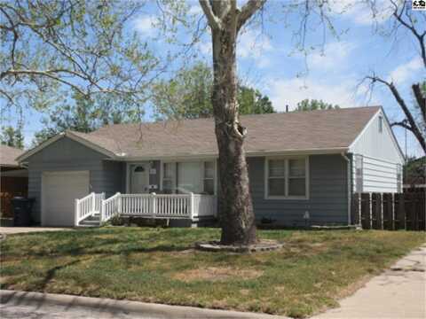 86 Faircrest Dr, Hutchinson, KS 67502