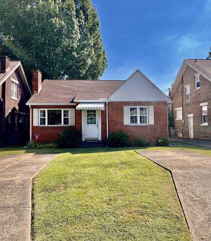 227 32nd Street West, Huntington, WV 25704