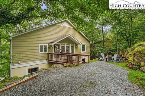 103 Maple Lane, Beech Mountain, NC 28604