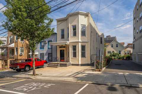 810 19TH ST, Union City, NJ 07087