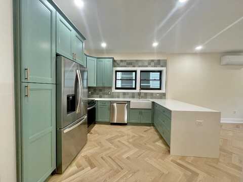 247 HARRISON AVE, JC, Journal Square, NJ 07304