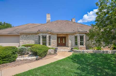2104 Chipshot Ct, Spicewood, TX 78669