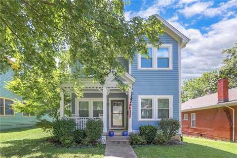 907 W Truman Road, Independence, MO 64050