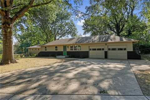 9009 W 47th Terrace, Merriam, KS 66203