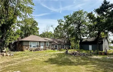 13866 Sable Circle, Warsaw, MO 65355