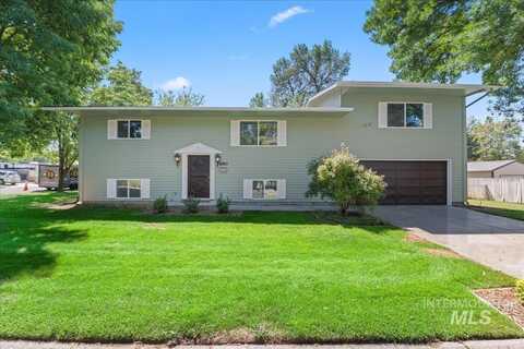 6803 W Pomona Rd, Boise, ID 83704