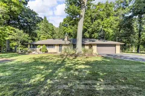 3140 Happy Valley Road, Jackson, MI 49203