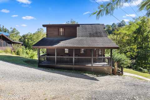 1830 Creek Hollow Way, Sevierville, TN 37876