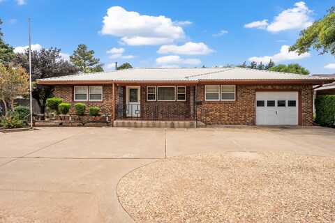 407 2nd Place, Abernathy, TX 79311