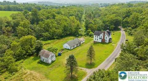 7651 7653 Autumn Road, Lynn, PA 18066