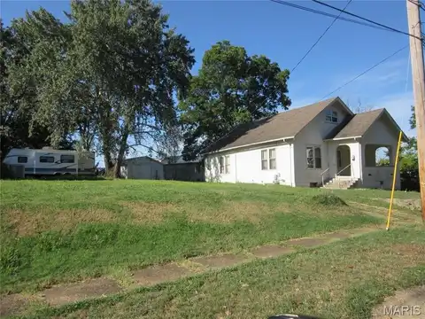 1130 Kinzer Street, Poplar Bluff, MO 63901