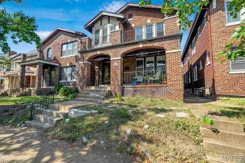 4935 Pernod Avenue, Saint Louis, MO 63139