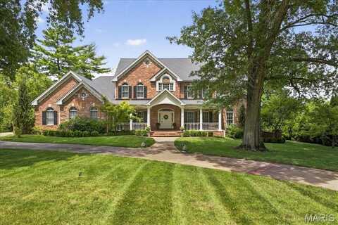 551 High Meadow Road, Frontenac, MO 63131