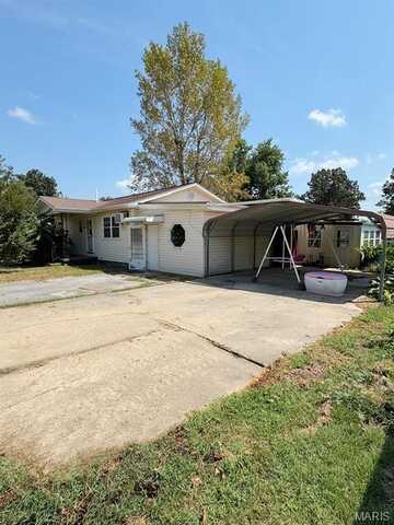 209 Fleming Street, Bernie, MO 63822