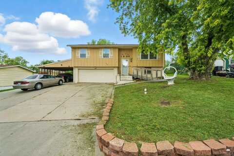 1904 Davis Drive, Junction City, KS 66441