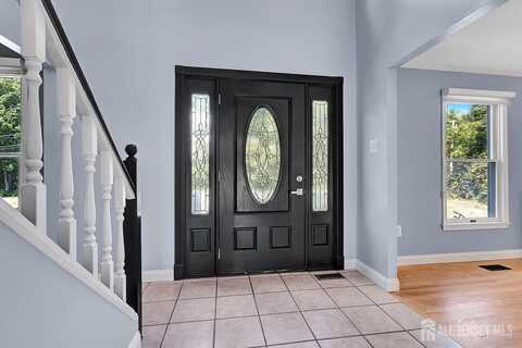 12 Dugans Grove, Millstone Township, NJ 08535
